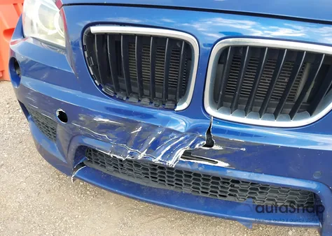 2015 BMW X1 xDrive28I из США, поврежденный, VIN WBAVL1C59FVY38093